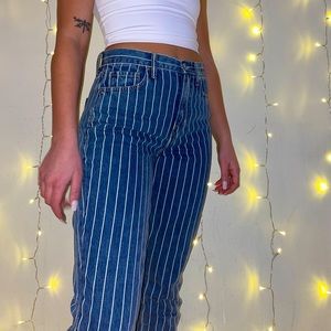 American Eagle Pin Stripe Boyfriend Jeans